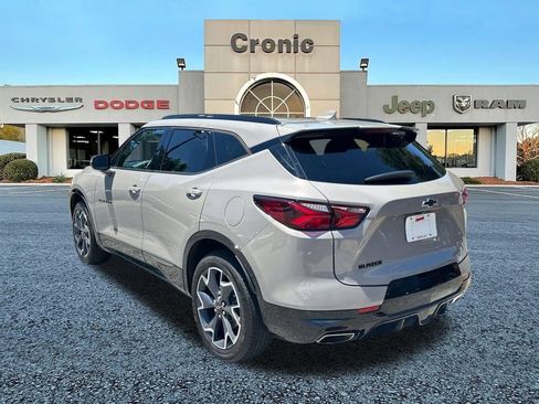 Used 2021 Chevrolet Blazer RS w/ Enhanced Convenience Package FWD image 5