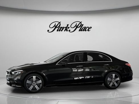 Used 2026 Mercedes-Benz C 300 Sedan image 4