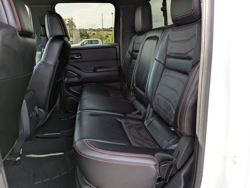 Used 2025 Nissan Frontier PRO-4X w/ Pro Premium Package AWD/4WD image 48