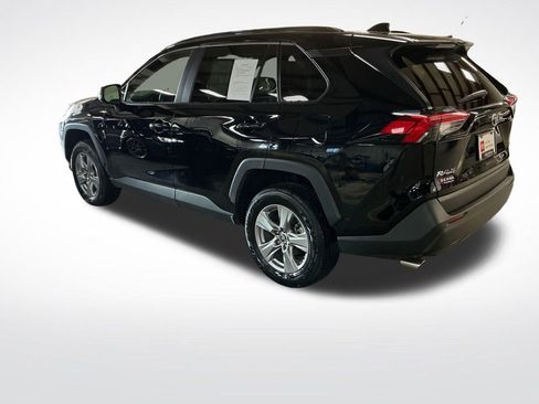 Certified 2025 Toyota RAV4 XLE image 3