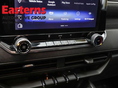 Used 2024 Chevrolet Colorado W/T RWD image 20