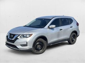 Used 2018 Nissan Rogue S image 1
