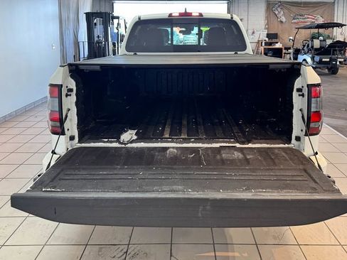 Used 2023 Nissan Frontier PRO-4X w/ Technology Package image 24