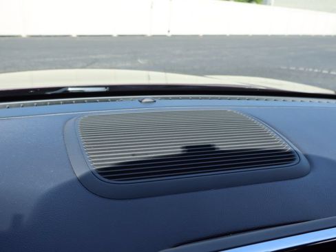 Used 2020 Lincoln Corsair AWD w/ Premium Package image 27