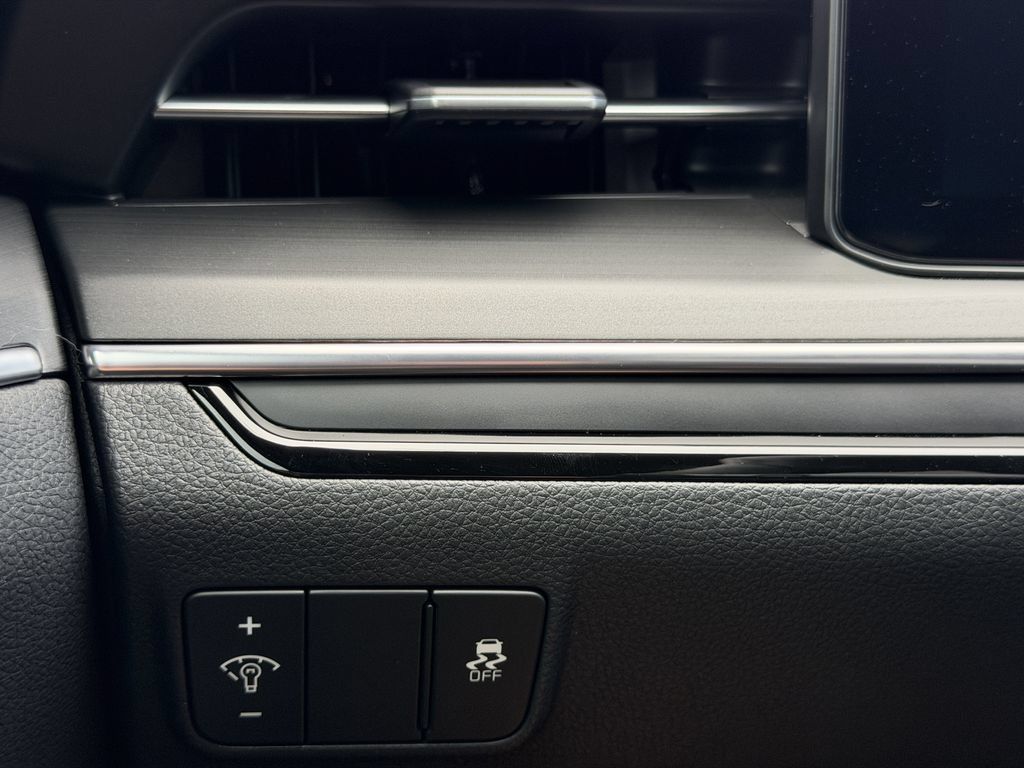 New 2026 Kia K5 GT-Line w/ GT-Line Premium Package FWD image 31
