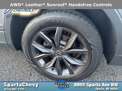 Used 2022 Volkswagen Tiguan SE image 23