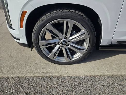 New 2026 Cadillac Escalade Platinum Sport AWD/4WD image 9