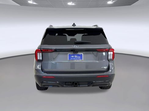 Certified 2025 Ford Explorer ST-Line w/ ST-Line Street Pack AWD/4WD image 10