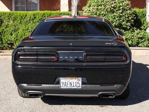Used 2021 Dodge Challenger SRT Hellcat w/ Plus Package image 7
