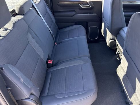 Used 2022 GMC Sierra 1500 SLE image 26