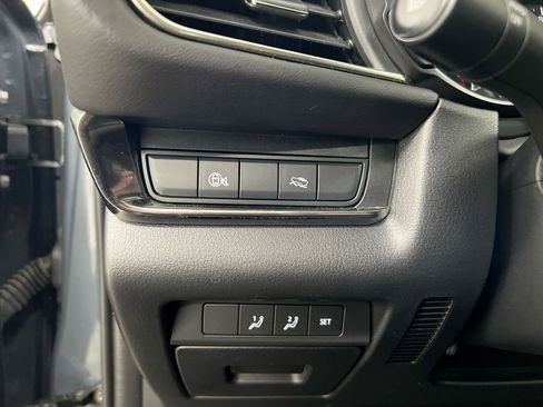 Used 2024 MAZDA CX-30 AWD 2.5 S w/ Preferred Package image 18