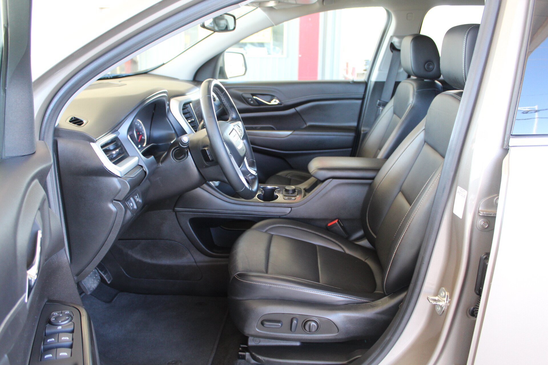 Used 2023 GMC Acadia SLT FWD image 37