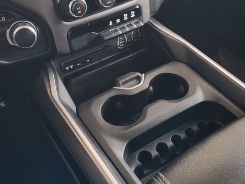 Used 2019 RAM 1500 Big Horn RWD image 22