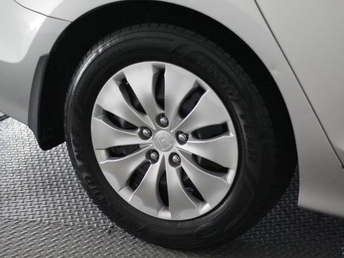 Used 2012 Honda Accord LX image 58