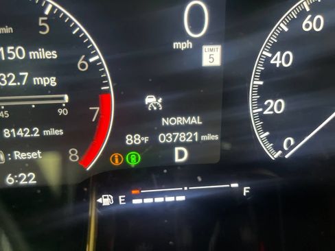 Used 2025 Honda Civic Sport image 5