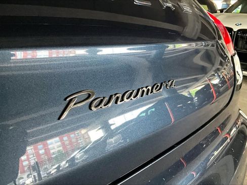 Used 2014 Porsche Panamera image 9