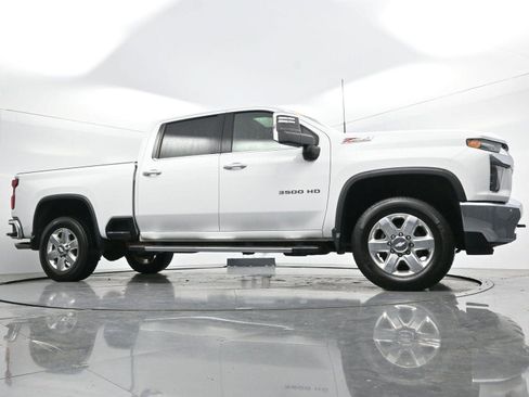 Used 2020 Chevrolet Silverado 3500 LTZ w/ Technology Package image 46