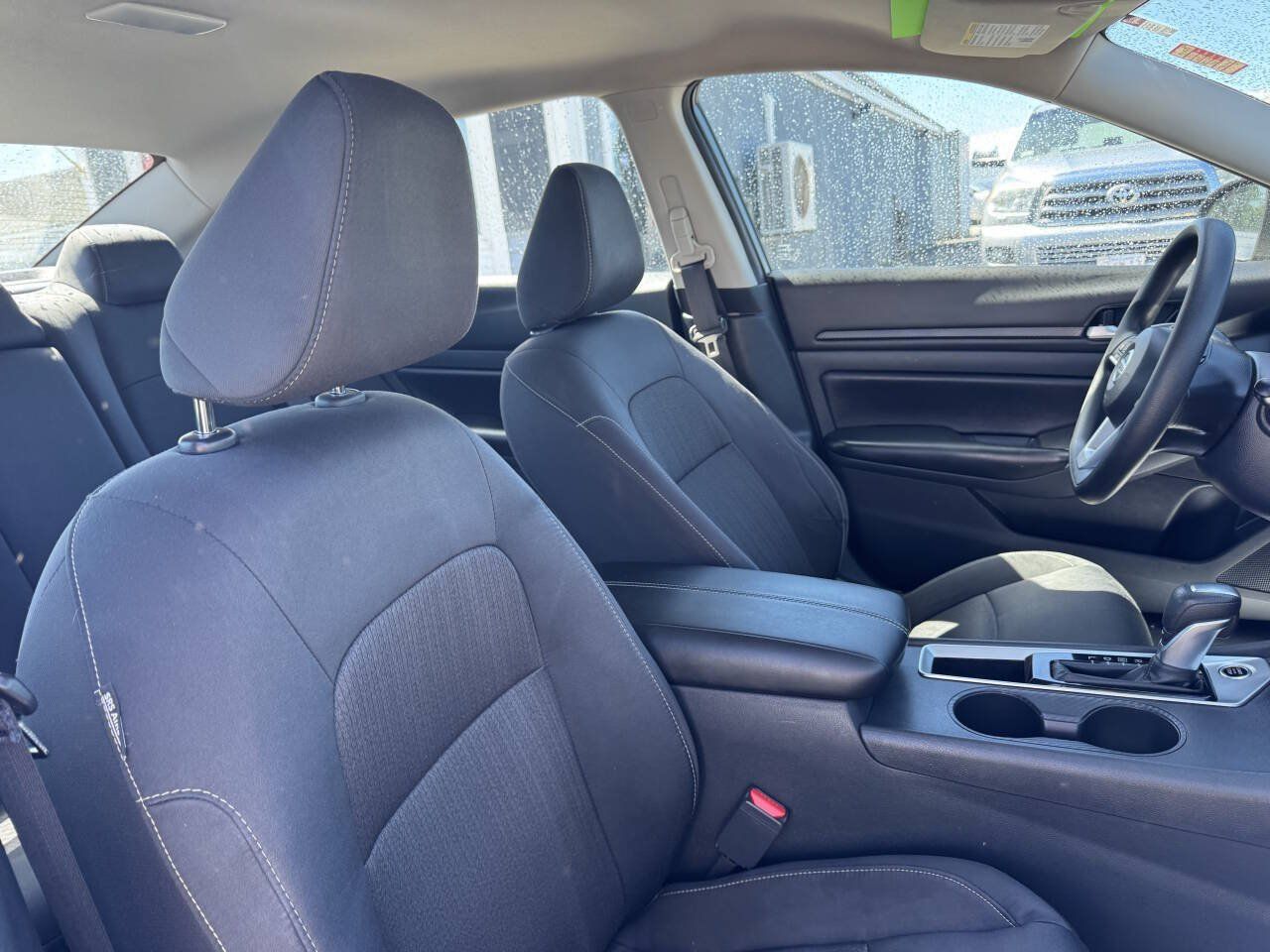 Used 2022 Nissan Altima 2.5 S FWD image 33