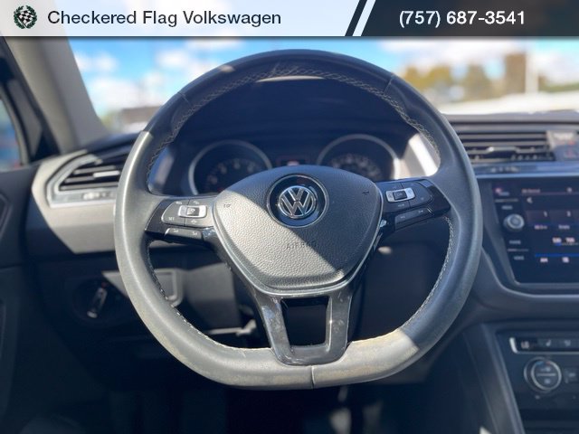 Used 2021 Volkswagen Tiguan SE w/ Panoramic Sunroof Package AWD/4WD image 36