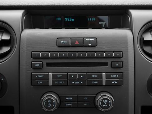 Used 2013 Ford F150 XL w/ Mid Equipment Group image 9