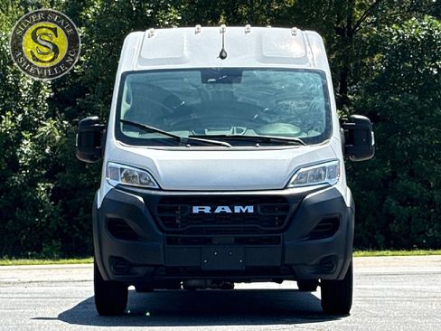 Used 2023 RAM ProMaster 2500 FWD image 2