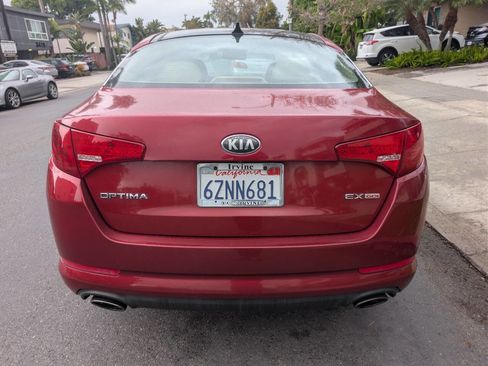 Used 2013 Kia Optima EX w/ Premium Pkg image 6
