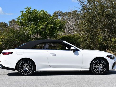 Used 2025 Mercedes-Benz CLE 300 4MATIC Cabriolet image 50