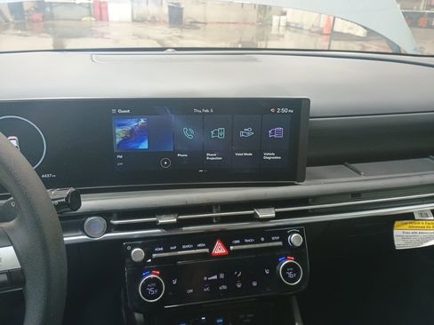 Used 2026 Hyundai Santa Cruz SEL image 17