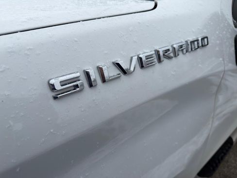 Used 2023 Chevrolet Silverado 1500 LT image 34