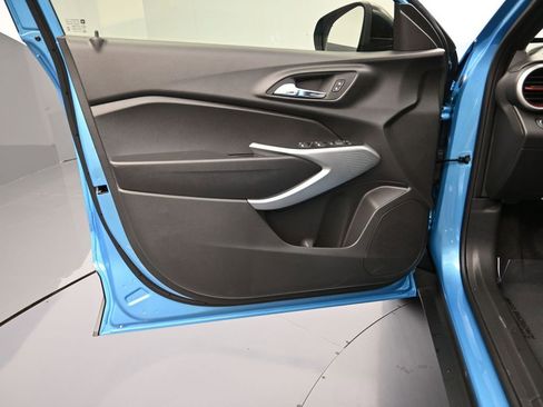 New 2026 Chevrolet Trax RS w/ Driver Confidence Package image 11