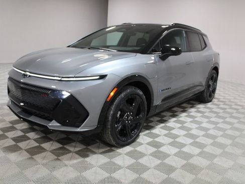 New 2026 Chevrolet Equinox EV RS image 8