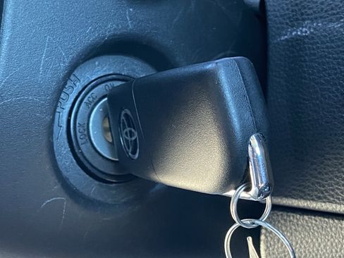 Certified 2025 Toyota Corolla LE image 24