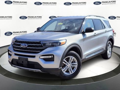 Certified 2023 Ford Explorer XLT w/ Equipment Group 202A image 1