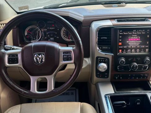 Used 2014 RAM 1500 Laramie w/ Convenience Group AWD/4WD image 26