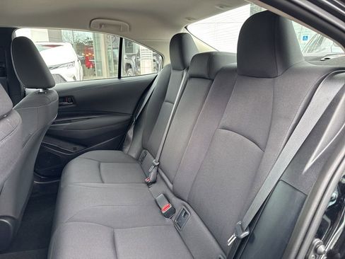 Certified 2025 Toyota Corolla LE image 17