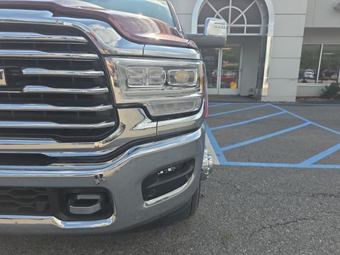 Used 2024 RAM 3500 Limited w/ Safety Group AWD/4WD image 10