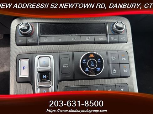 Used 2021 Hyundai Palisade Limited AWD/4WD image 17