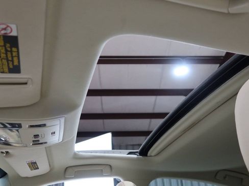 Used 2018 Lexus ES 350 w/ Luxury Package w/Wood Trim FWD image 29
