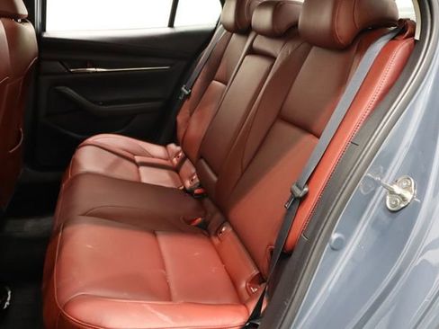 Used 2023 MAZDA MAZDA3 s image 13