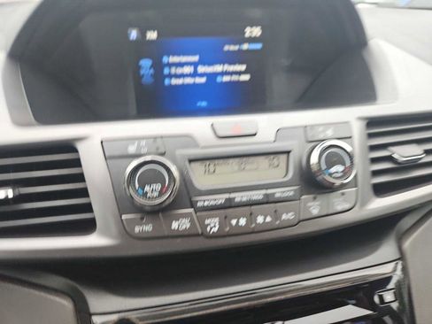 Used 2014 Honda Odyssey Touring image 20