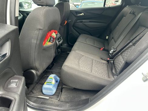 Used 2019 Chevrolet Equinox LT w/ LPO, Blackout Package FWD image 12