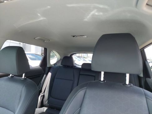 Used 2024 Kia Seltos EX FWD image 5