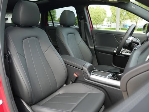 New 2026 Mercedes-Benz GLA 250 4MATIC image 40