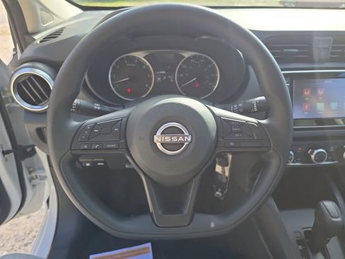 New 2025 Nissan Versa S w/ Trunk Package FWD image 27
