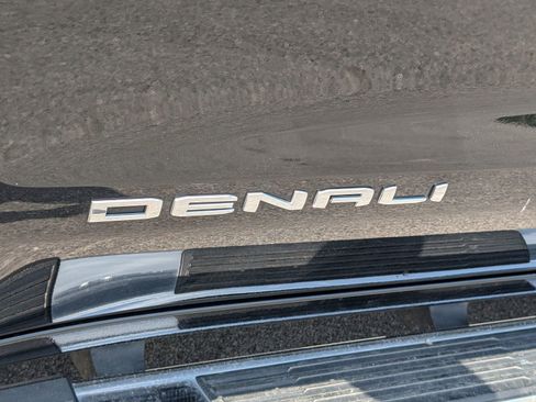 Used 2021 GMC Sierra 1500 Denali w/ Driver Alert Package II AWD/4WD image 6