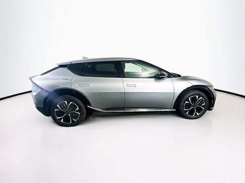 Used 2024 Kia EV6 Wind image 10