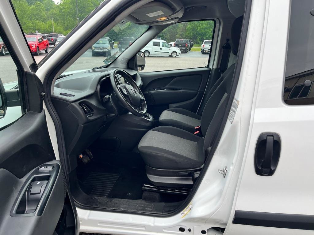 Used 2019 RAM ProMaster City Tradesman SLT FWD image 9