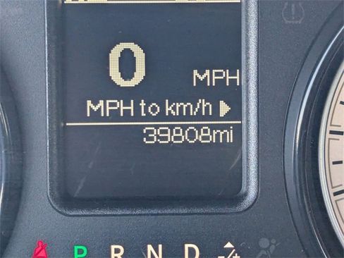 Used 2024 RAM 1500 Classic SLT image 33