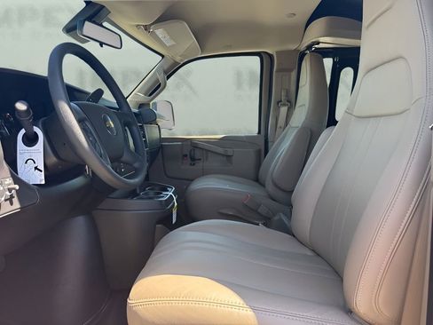 New 2026 Chevrolet Express 2500 RWD image 9