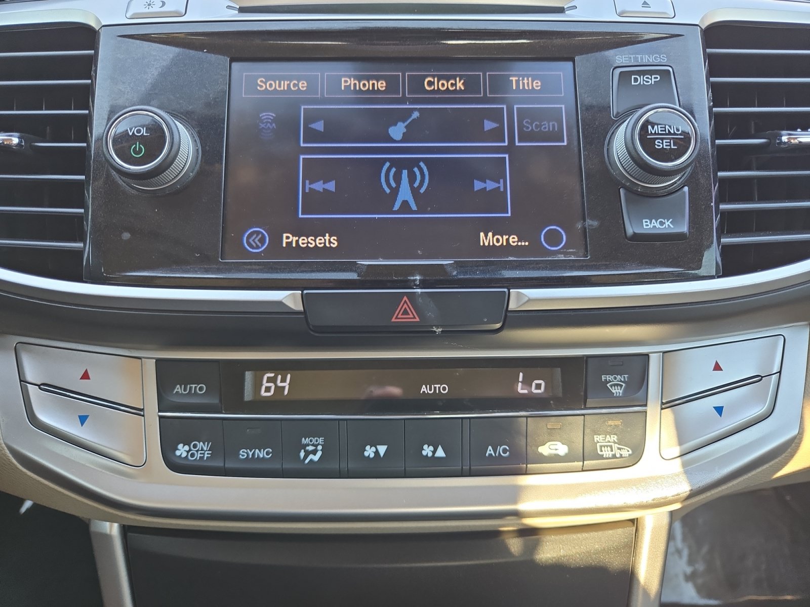 Used 2015 Honda Accord EX-L image 13